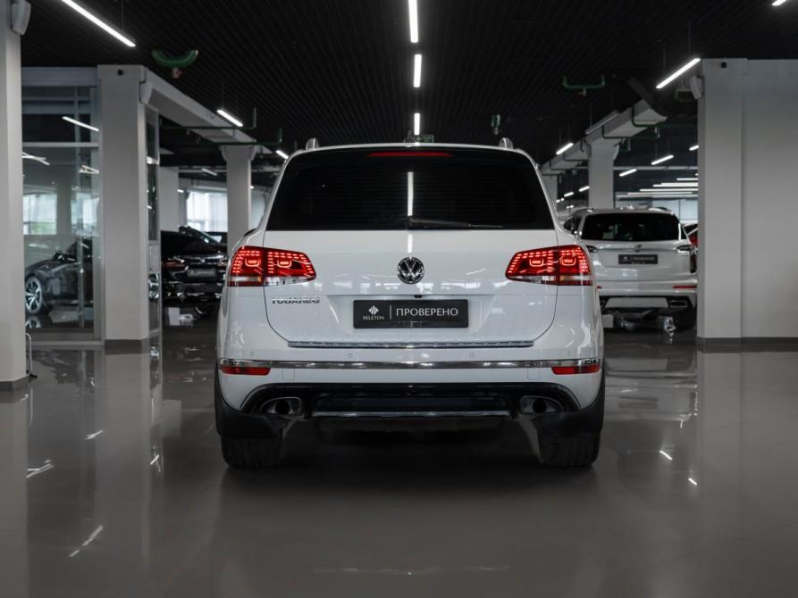 Volkswagen Touareg II Рестайлинг Москва  - изображение 6