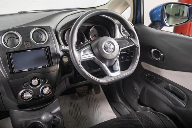 Nissan Note II Рестайлинг с пробегом 2018 года, цена 999 000 рублей, 165000 км, хэтчбек, Автокод Объявления