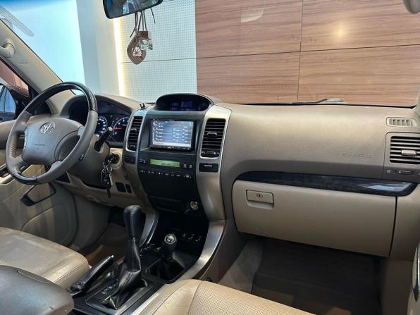 Toyota Land Cruiser Prado 120 Series Рестайлинг с пробегом 2008 года, цена 2 150 000 рублей, 333850 км, внедорожник, Автокод Объявления