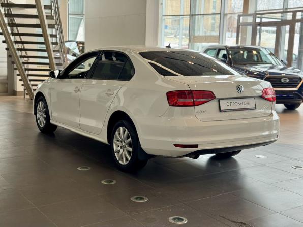Volkswagen Jetta VI Рестайлинг с пробегом 2015 года, цена 849 000 рублей, 218265 км, седан, Автокод Объявления