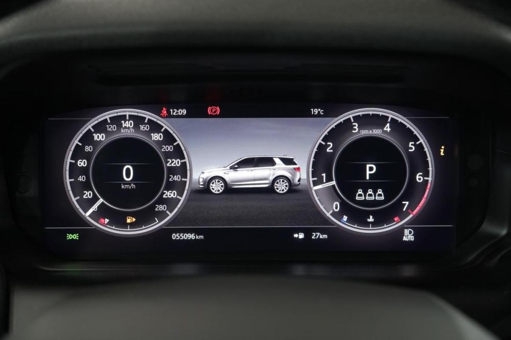 Land Rover Discovery Sport I Рестайлинг Москва  - изображение 11