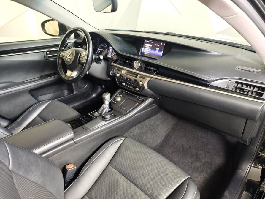 Lexus ES VI Рестайлинг Москва  - изображение 13