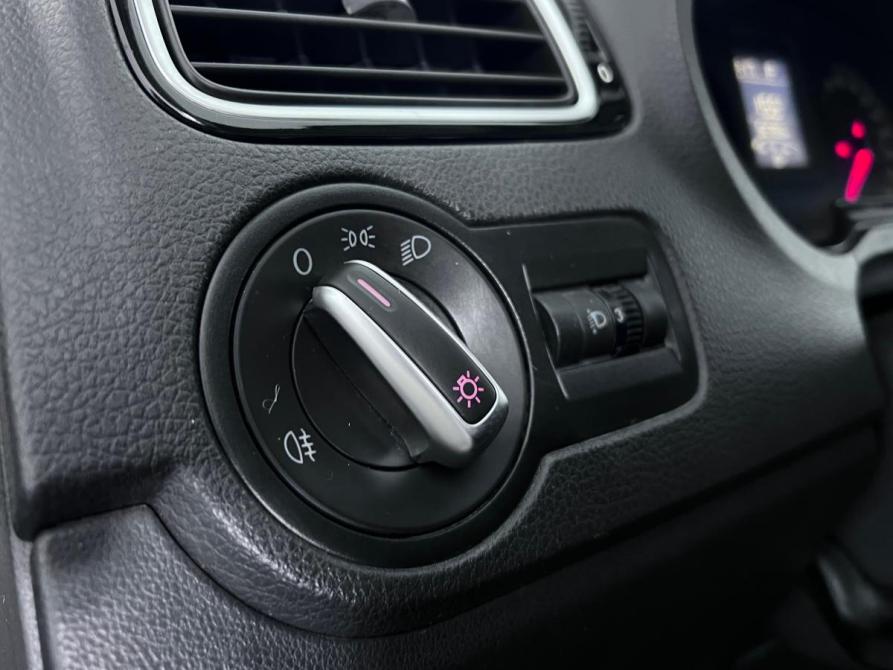 Volkswagen Polo V Рестайлинг Ростов-на-Дону  - изображение 19