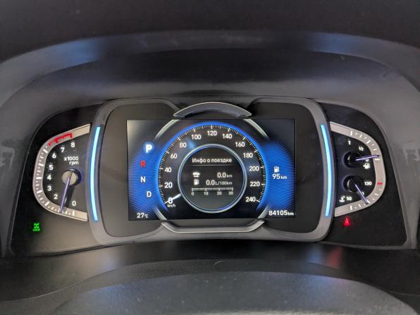 Hyundai Creta II с пробегом 2021 года, цена 2 500 000 рублей, 84097 км, внедорожник, Автокод Объявления