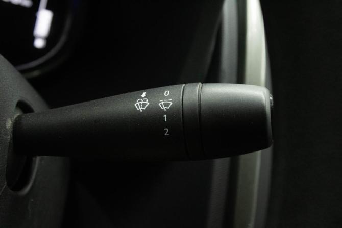 Renault Logan II Рестайлинг с пробегом 2022 года, цена 1 249 000 рублей, 50303 км, седан, Автокод Объявления