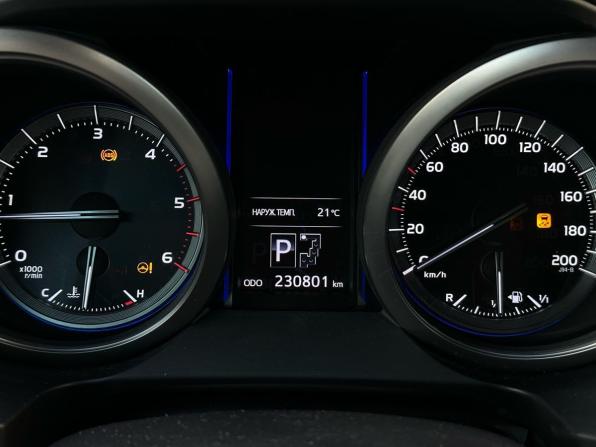Toyota Land Cruiser Prado 150 Series Рестайлинг 1 с пробегом 2014 года, цена 2 949 000 рублей, 230801 км, внедорожник, Автокод Объявления
