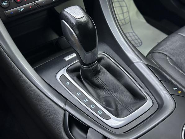 Ford Mondeo V с пробегом 2017 года, цена 1 635 000 рублей, 108938 км, седан, Автокод Объявления