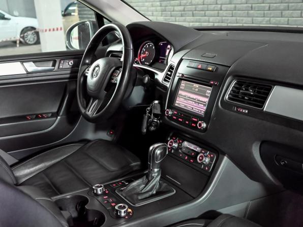 Volkswagen Touareg II с пробегом 2012 года, цена 2 210 000 рублей, 194422 км, внедорожник, Автокод Объявления
