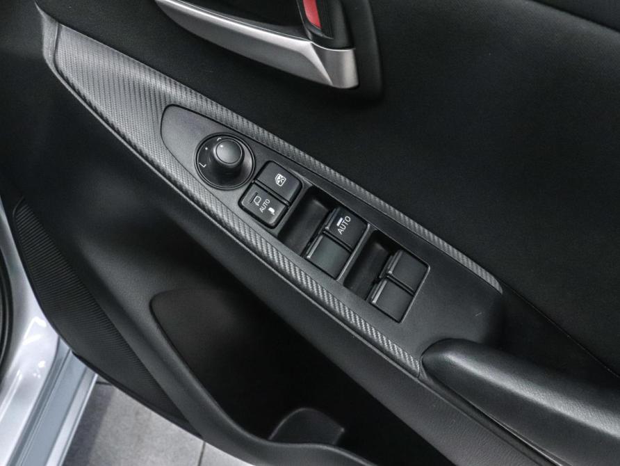 Mazda Demio IV (DJ) Красноярск  - изображение 9