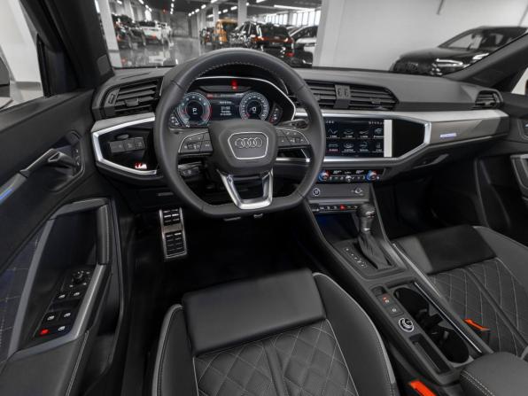 Audi Q3 II (F3) с пробегом 2025 года, цена 4 950 000 рублей, 12 км, внедорожник, Автокод Объявления