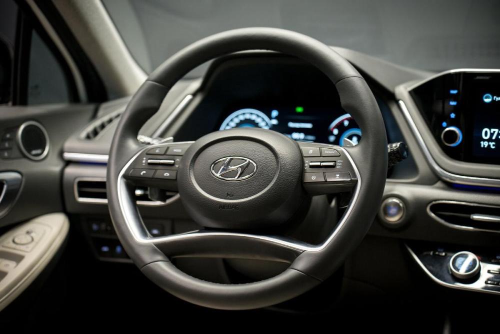 Hyundai Sonata VIII (DN8) Крым  - изображение 14