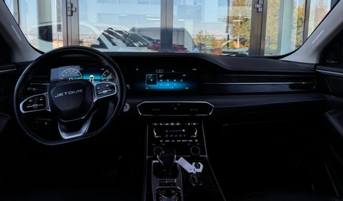 JETOUR X90+ с пробегом 2023 года, цена 2 420 000 рублей, 30000 км, внедорожник, Автокод Объявления