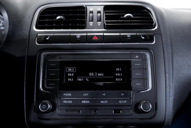 Volkswagen Polo V с пробегом 2012 года, цена 649 000 рублей, 219950 км, седан, Автокод Объявления
