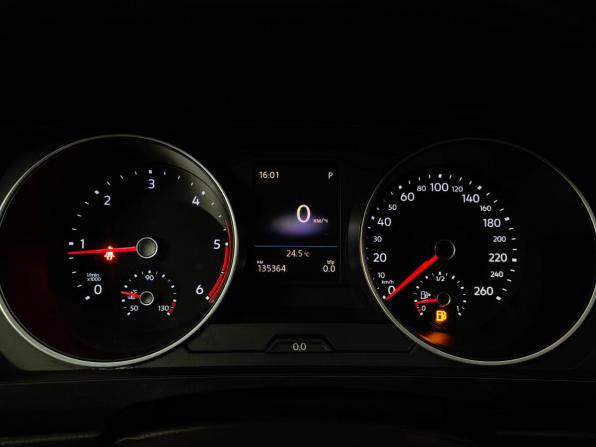 Volkswagen Tiguan II с пробегом 2018 года, цена 2 599 000 рублей, 135363 км, внедорожник, Автокод Объявления