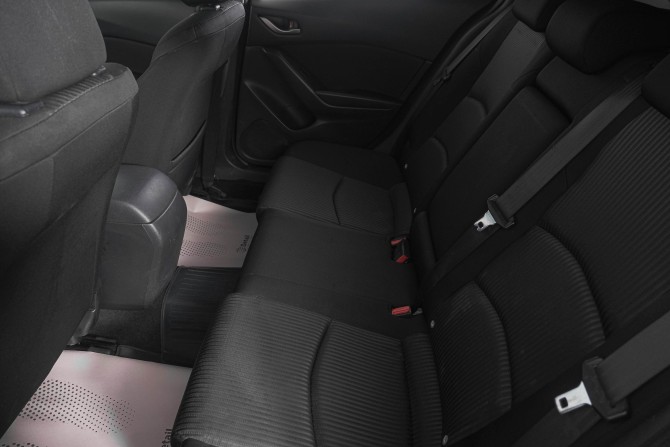 Mazda 3 III (BM) с пробегом 2013 года, цена 1 059 000 рублей, 110000 км, хэтчбек, Автокод Объявления