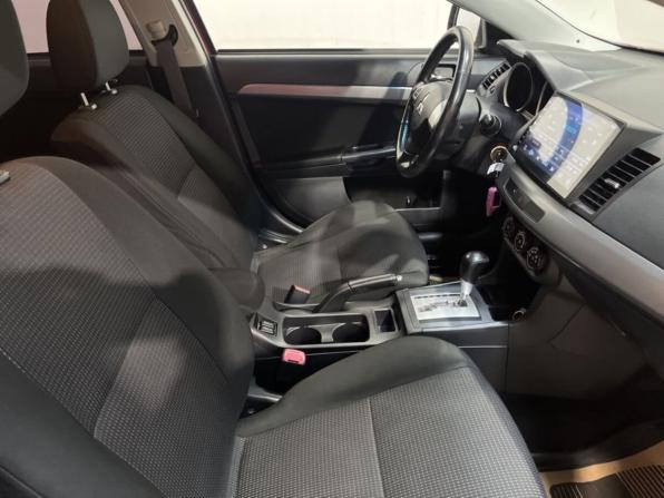 Mitsubishi Lancer X Рестайлинг с пробегом 2011 года, цена 765 000 рублей, 123015 км, седан, Автокод Объявления
