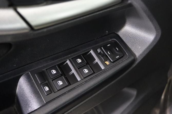 Lada (ВАЗ) Vesta I с пробегом 2019 года, цена 939 990 рублей, 125580 км, универсал, Автокод Объявления