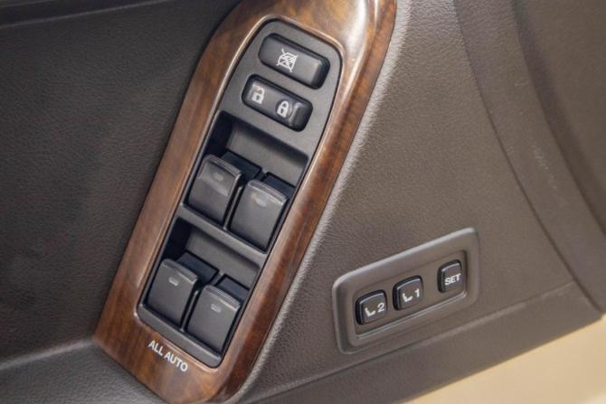 Toyota Land Cruiser Prado 150 Series с пробегом 2010 года, цена 3 249 000 рублей, 192000 км, внедорожник, Автокод Объявления