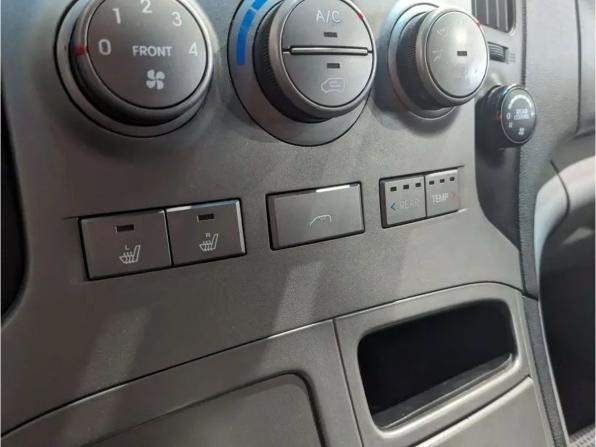 Hyundai Grand Starex I с пробегом 2011 года, цена 1 180 000 рублей, 428745 км, минивэн, Автокод Объявления
