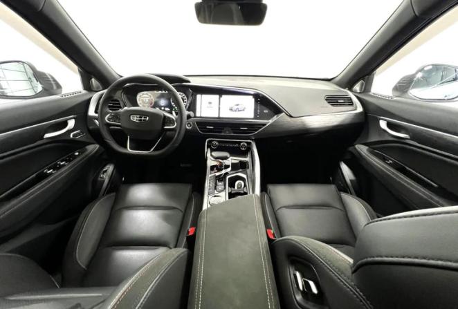 Geely Tugella I с пробегом 2023 года, цена 2 900 000 рублей, 39182 км, внедорожник, Автокод Объявления