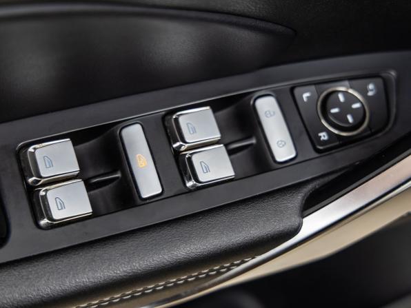 Geely Atlas Pro с пробегом 2021 года, цена 2 028 000 рублей, 38712 км, внедорожник, Автокод Объявления