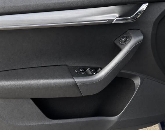 Skoda Octavia III (A7) Рестайлинг с пробегом 2019 года, цена 1 995 000 рублей, 135709 км, лифтбек, Автокод Объявления