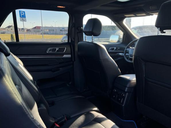 Ford Explorer V Рестайлинг 2 с пробегом 2017 года, цена 2 349 000 рублей, 160000 км, внедорожник, Автокод Объявления