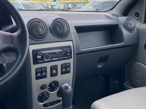 Renault Logan I с пробегом 2007 года, цена 249 000 рублей, 223712 км, седан, Автокод Объявления