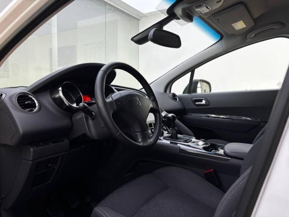 Peugeot 3008 I Рестайлинг с пробегом 2014 года, цена 905 000 рублей, 194419 км, внедорожник, Автокод Объявления
