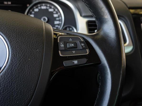 Volkswagen Touareg II с пробегом 2014 года, цена 2 270 000 рублей, 182672 км, внедорожник, Автокод Объявления