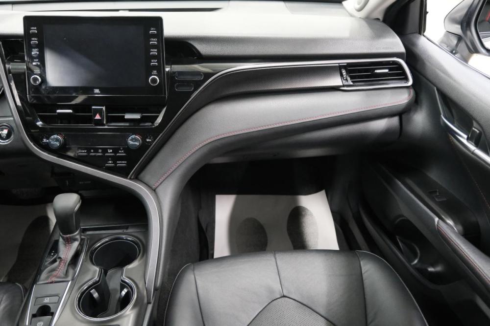 Toyota Camry VIII (XV70) Рестайлинг Омск  - изображение 21