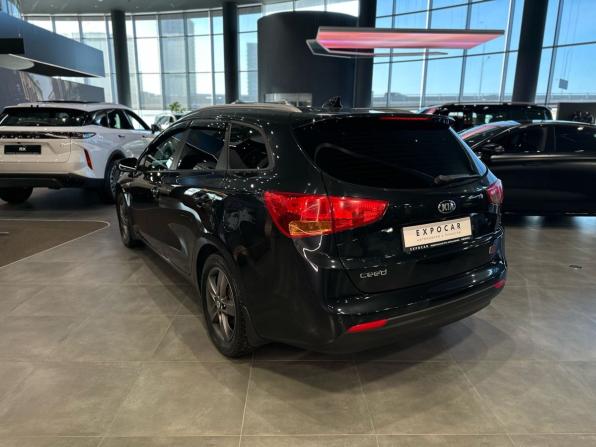 Kia Ceed II Рестайлинг с пробегом 2017 года, цена 1 175 000 рублей, 178333 км, универсал, Автокод Объявления