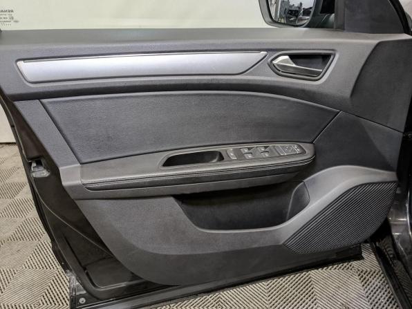 Renault Arkana I с пробегом 2021 года, цена 1 600 000 рублей, 114627 км, внедорожник, Автокод Объявления