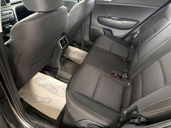 Kia Sportage IV Рестайлинг с пробегом 2022 года, цена 2 363 000 рублей, 90309 км, внедорожник, Автокод Объявления