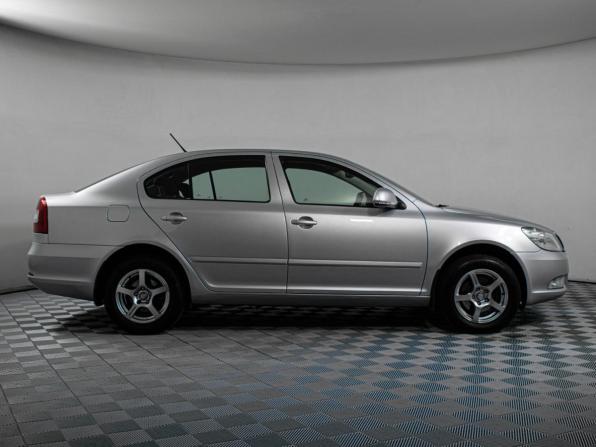 Skoda Octavia II (A5) Рестайлинг с пробегом 2012 года, цена 760 000 рублей, 224431 км, лифтбек, Автокод Объявления