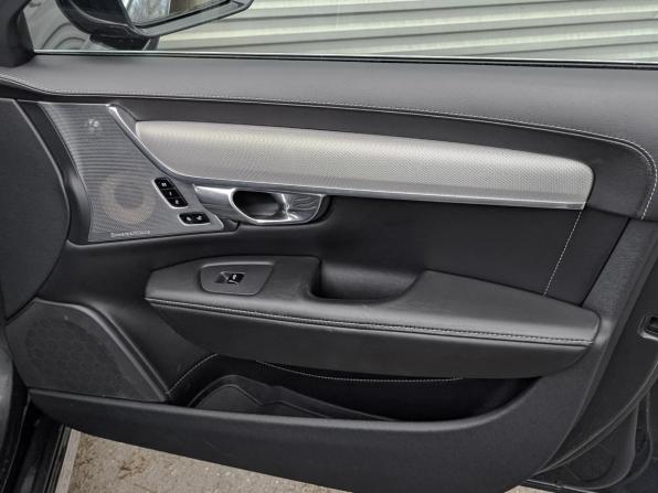 Volvo S90 II с пробегом 2017 года, цена 2 575 000 рублей, 129501 км, седан, Автокод Объявления