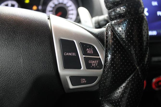 Mitsubishi Outlander II Рестайлинг с пробегом 2012 года, цена 1 283 000 рублей, 210000 км, внедорожник, Автокод Объявления