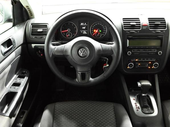 Volkswagen Jetta V с пробегом 2010 года, цена 750 000 рублей, 116422 км, седан, Автокод Объявления