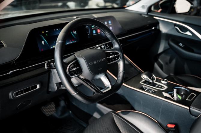 Omoda C5 I с пробегом 2024 года, цена 1 700 000 рублей, 58863 км, внедорожник, Автокод Объявления