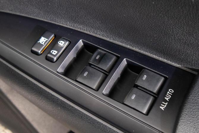 Toyota Corolla XI (E160 E170) Рестайлинг 2 с пробегом 2018 года, цена 1 469 000 рублей, 89000 км, универсал, Автокод Объявления