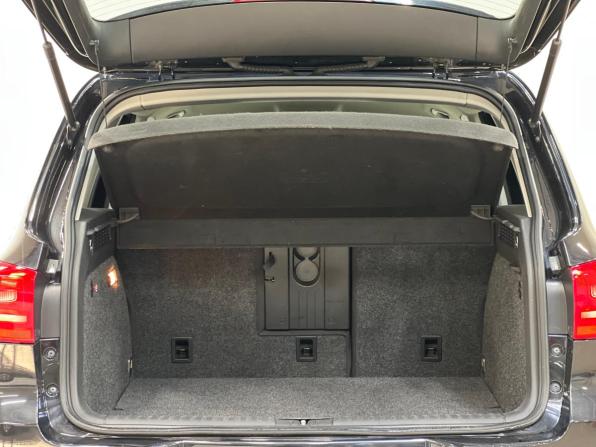 Volkswagen Tiguan I Рестайлинг с пробегом 2013 года, цена 1 140 000 рублей, 143500 км, внедорожник, Автокод Объявления