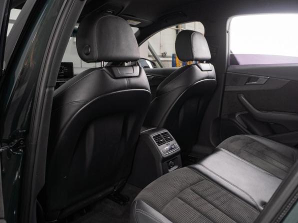 Audi A4 V (B9) с пробегом 2018 года, цена 2 500 000 рублей, 159357 км, седан, Автокод Объявления