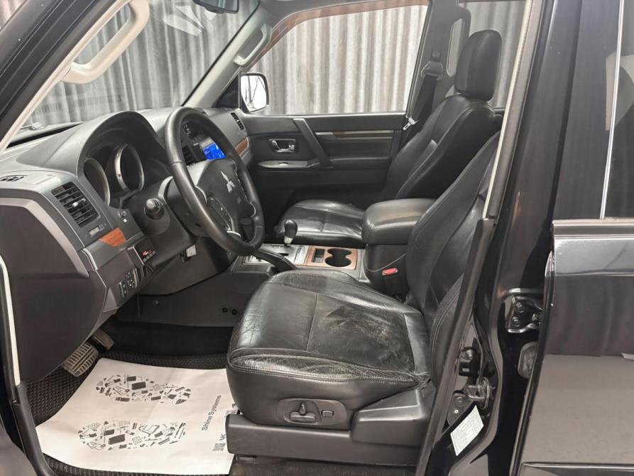 Mitsubishi Pajero IV Красноярск  - изображение 8
