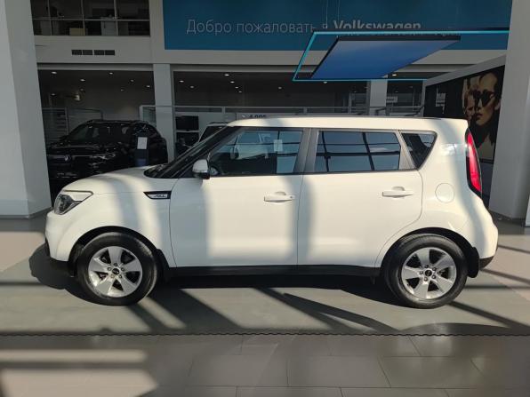 Kia Soul II Рестайлинг с пробегом 2018 года, цена 1 813 000 рублей, 53905 км, хэтчбек, Автокод Объявления