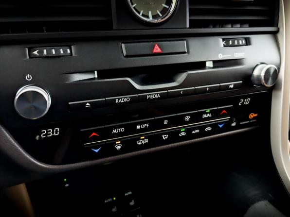 Lexus RX IV с пробегом 2019 года, цена 4 400 000 рублей, 34279 км, внедорожник, Автокод Объявления