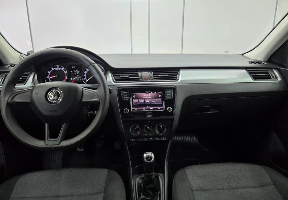 Skoda Rapid I Рестайлинг Таганрог  - изображение 14