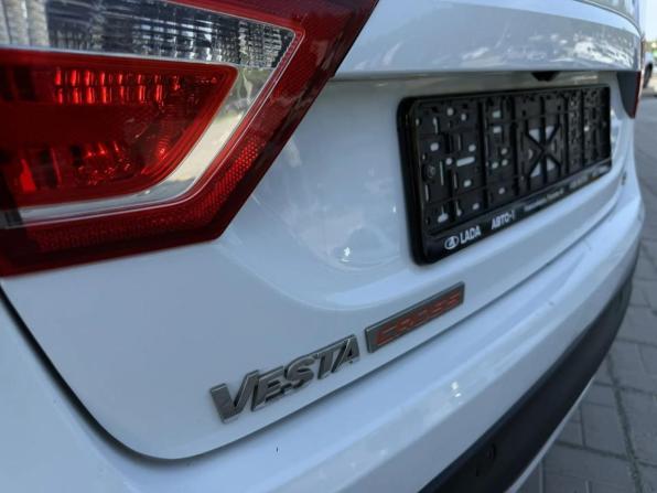 Lada (ВАЗ) Vesta I с пробегом 2019 года, цена 899 000 рублей, 160200 км, седан, Автокод Объявления