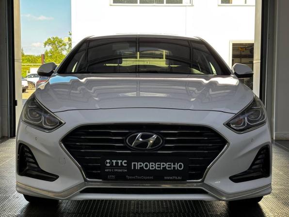 Hyundai Sonata VII (LF) Рестайлинг с пробегом 2018 года, цена 1 750 000 рублей, 122000 км, седан, Автокод Объявления