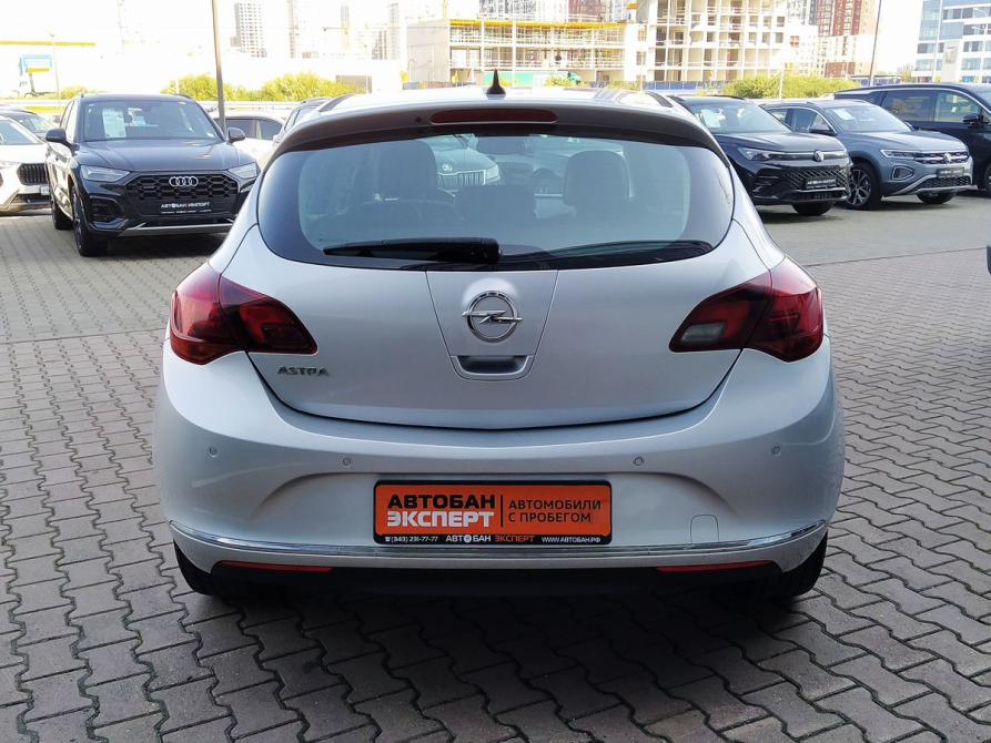 Opel Astra J Рестайлинг Екатеринбург  - изображение 5