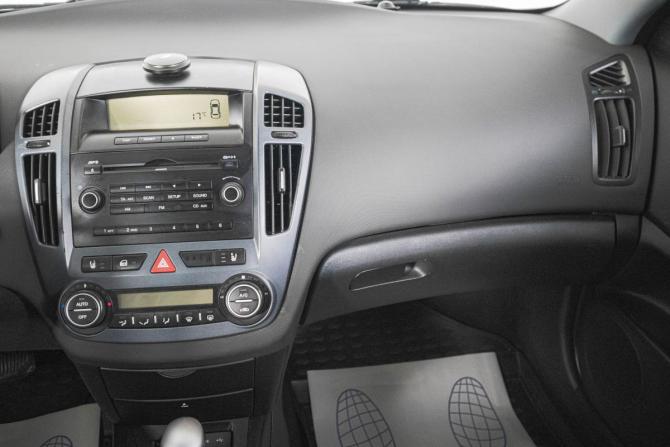 Kia Ceed I с пробегом 2008 года, цена 649 000 рублей, 250000 км, универсал, Автокод Объявления